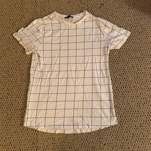Grid over-sized tee. Size:Large